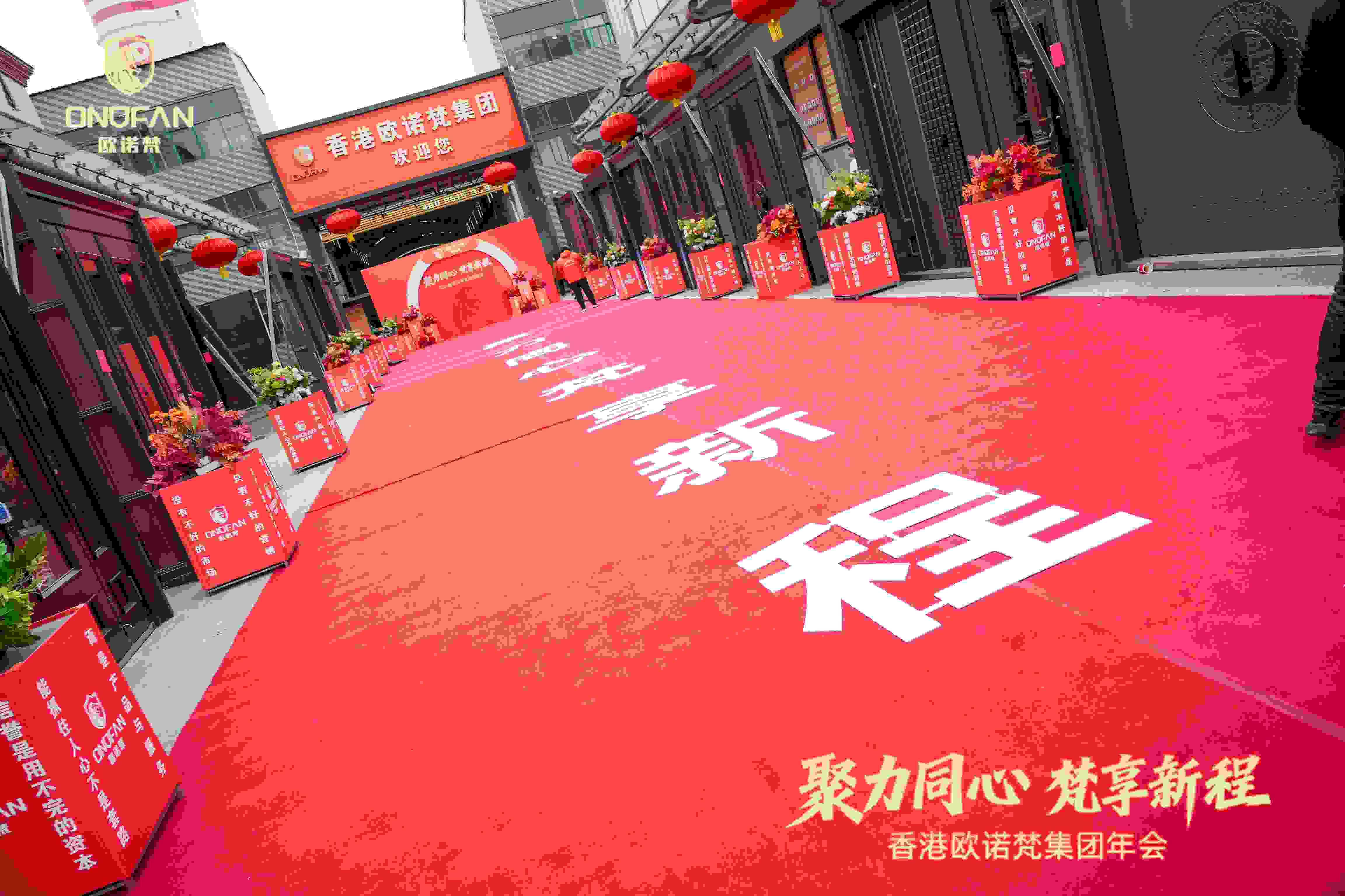 ��ۚW�Z�󼯈F(tu��n)�´����(hu��)